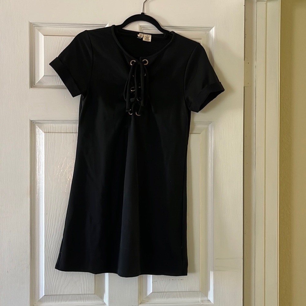 Sky and Sparrow Black dress from Tilly’s. Size S.